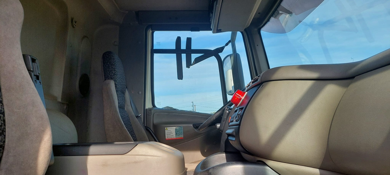 DAF CF 360 - Samochód ciężarowy cysterna: zdjęcie 3 DAF CF 360 - Samochód ciężarowy cysterna: zdjęcie 3