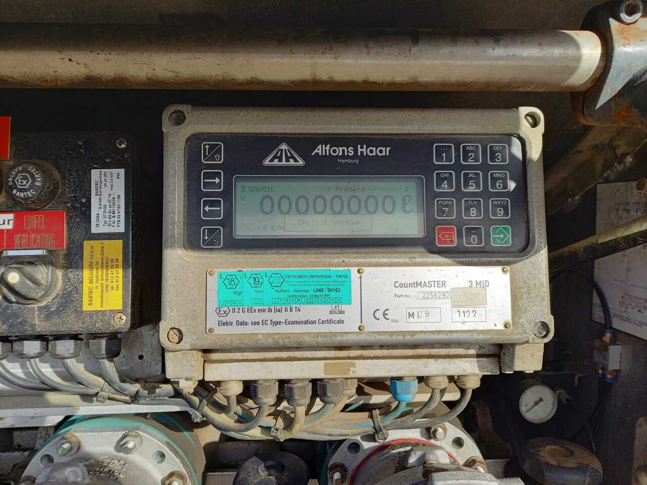 DAF CF85 - Samochód ciężarowy cysterna: zdjęcie 2 DAF CF85 - Samochód ciężarowy cysterna: zdjęcie 2