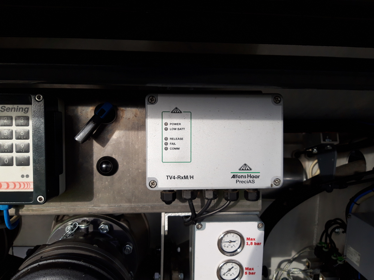 VOLVO FM - Samochód ciężarowy cysterna: zdjęcie 5 VOLVO FM - Samochód ciężarowy cysterna: zdjęcie 5