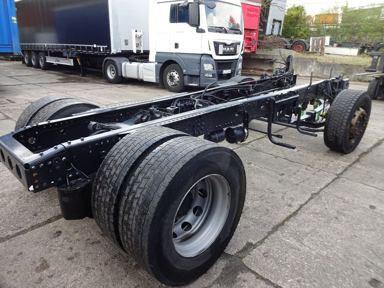 MAN TGX 18.480, Chassis mit Hinterachse, Bj-2016 - Ciągnik siodłowy: zdjęcie 5 MAN TGX 18.480, Chassis mit Hinterachse, Bj-2016 - Ciągnik siodłowy: zdjęcie 5