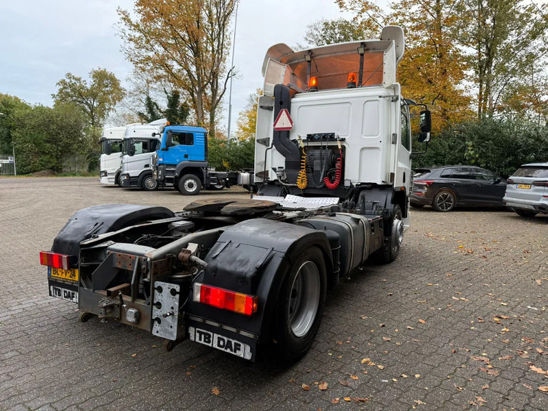 DAF CF 75.250 Handgeschakeld/Manual EURO 3 - Ciągnik siodłowy: zdjęcie 3 DAF CF 75.250 Handgeschakeld/Manual EURO 3 - Ciągnik siodłowy: zdjęcie 3