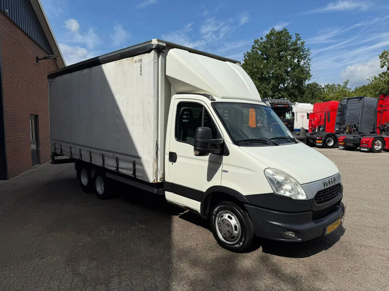Iveco Daily 40C17 BE Combinatie Veldhuizen schuifzeil opbouw - Ciągnik siodłowy: zdjęcie 4 Iveco Daily 40C17 BE Combinatie Veldhuizen schuifzeil opbouw - Ciągnik siodłowy: zdjęcie 4