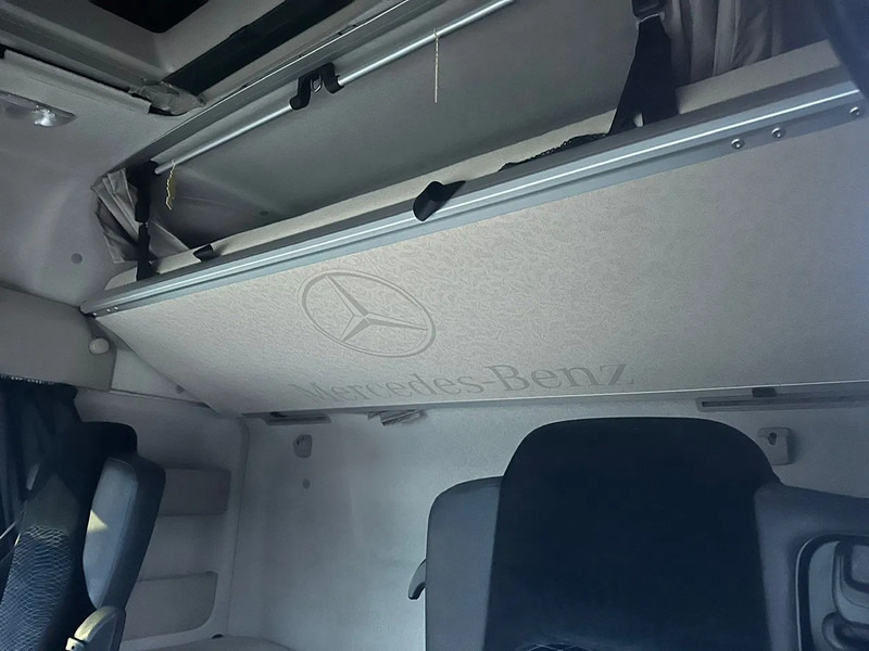 Mercedes-Benz Actros 1840 4X2 679.306KM NL Truck - Ciągnik siodłowy: zdjęcie 4 Mercedes-Benz Actros 1840 4X2 679.306KM NL Truck - Ciągnik siodłowy: zdjęcie 4