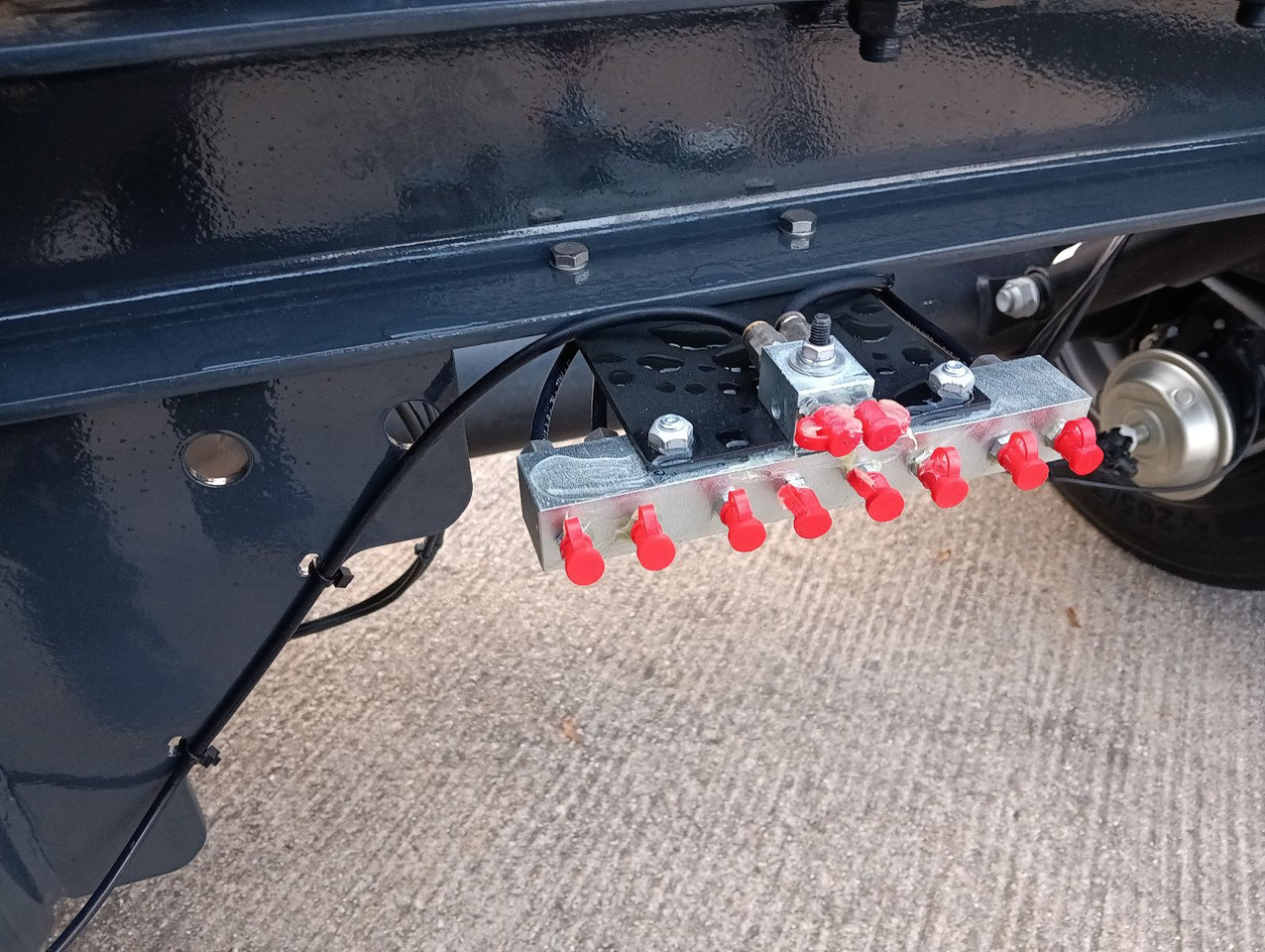 Przyczepa do hakowca/ Bramowca Hüffermann HSA1870 SAF VERZINKT Schlitten 5m-7m 3158kg NEU: zdjęcie 9