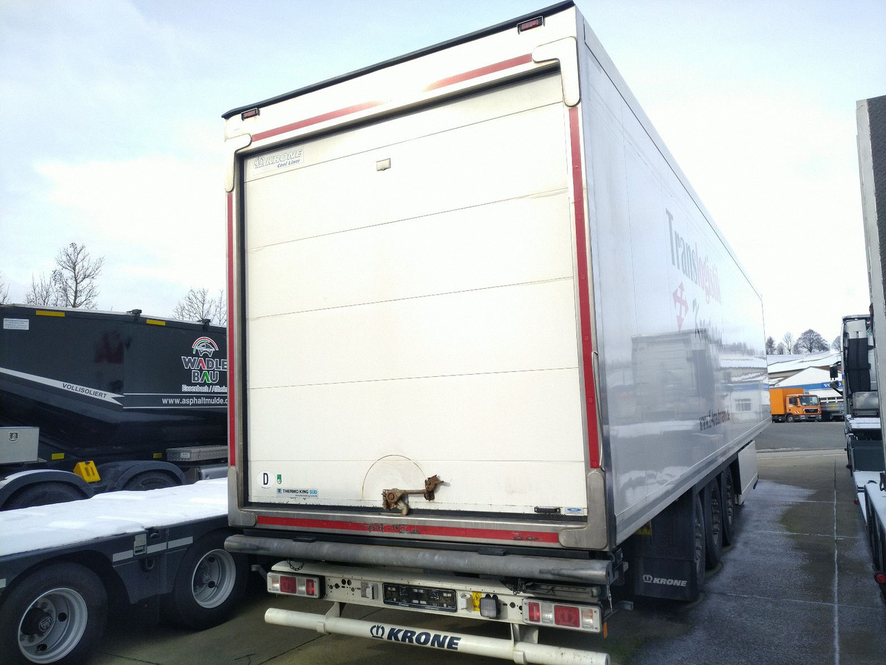 Krone SDR27eL4-MT Blumen BiTemp TK SLXi Double Rolltor - Naczepa zamknięte nadwozie: zdjęcie 2 Krone SDR27eL4-MT Blumen BiTemp TK SLXi Double Rolltor - Naczepa zamknięte nadwozie: zdjęcie 2
