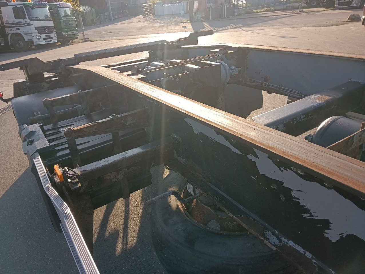 Meiller MEILLER HKM G18 SZL SCHLITTEN BPW Trommel 3,38t - Przyczepa do hakowca/ Bramowca: zdjęcie 3 Meiller MEILLER HKM G18 SZL SCHLITTEN BPW Trommel 3,38t - Przyczepa do hakowca/ Bramowca: zdjęcie 3