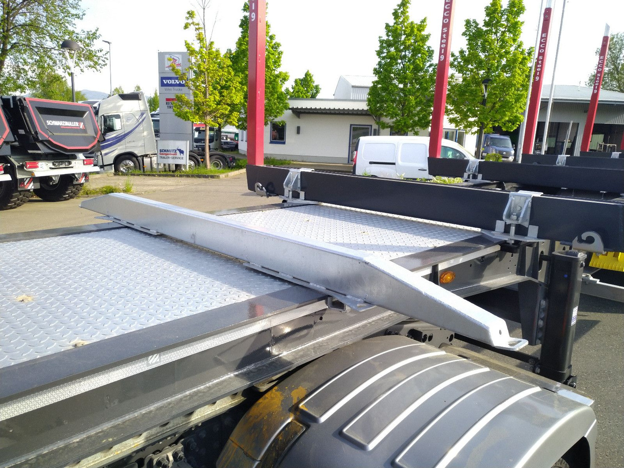 Nowy Naczepa do drewna Schwarzmüller 3-A Rungensattel 8xRungSchemel 5800kg NEU sofort Schwarzmüller 3-A Rungensattel 8xRungSchemel 5800kg NEU sofort: zdjęcie 10 Nowy Naczepa do drewna Schwarzmüller 3-A Rungensattel 8xRungSchemel 5800kg NEU sofort Schwarzmüller 3-A Rungensattel 8xRungSchemel 5800kg NEU sofort: zdjęcie 10