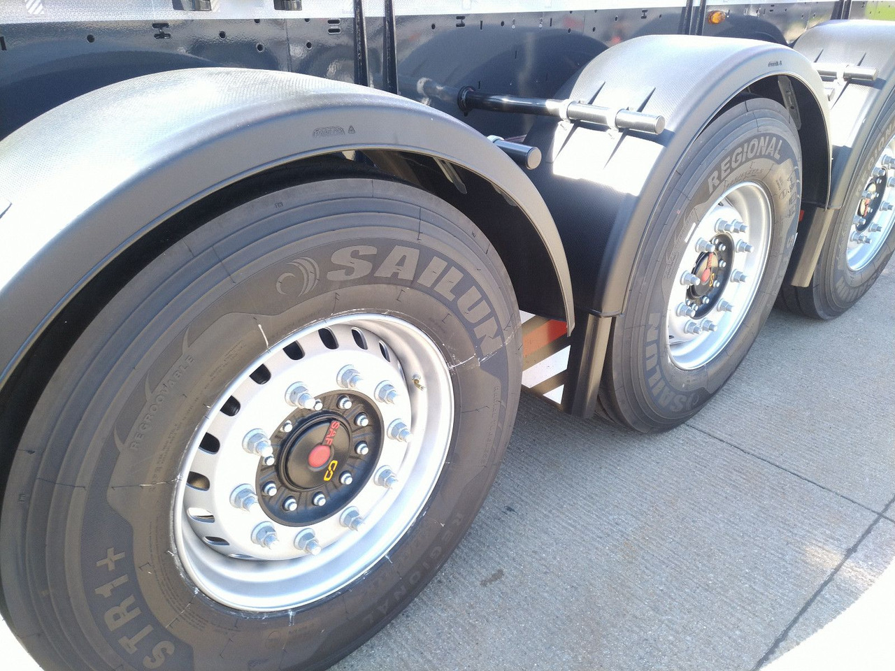 Nowy Naczepa do drewna Schwarzmüller 3-A Rungensattel 8xRungSchemel 5800kg NEU sofort Schwarzmüller 3-A Rungensattel 8xRungSchemel 5800kg NEU sofort: zdjęcie 17 Nowy Naczepa do drewna Schwarzmüller 3-A Rungensattel 8xRungSchemel 5800kg NEU sofort Schwarzmüller 3-A Rungensattel 8xRungSchemel 5800kg NEU sofort: zdjęcie 17