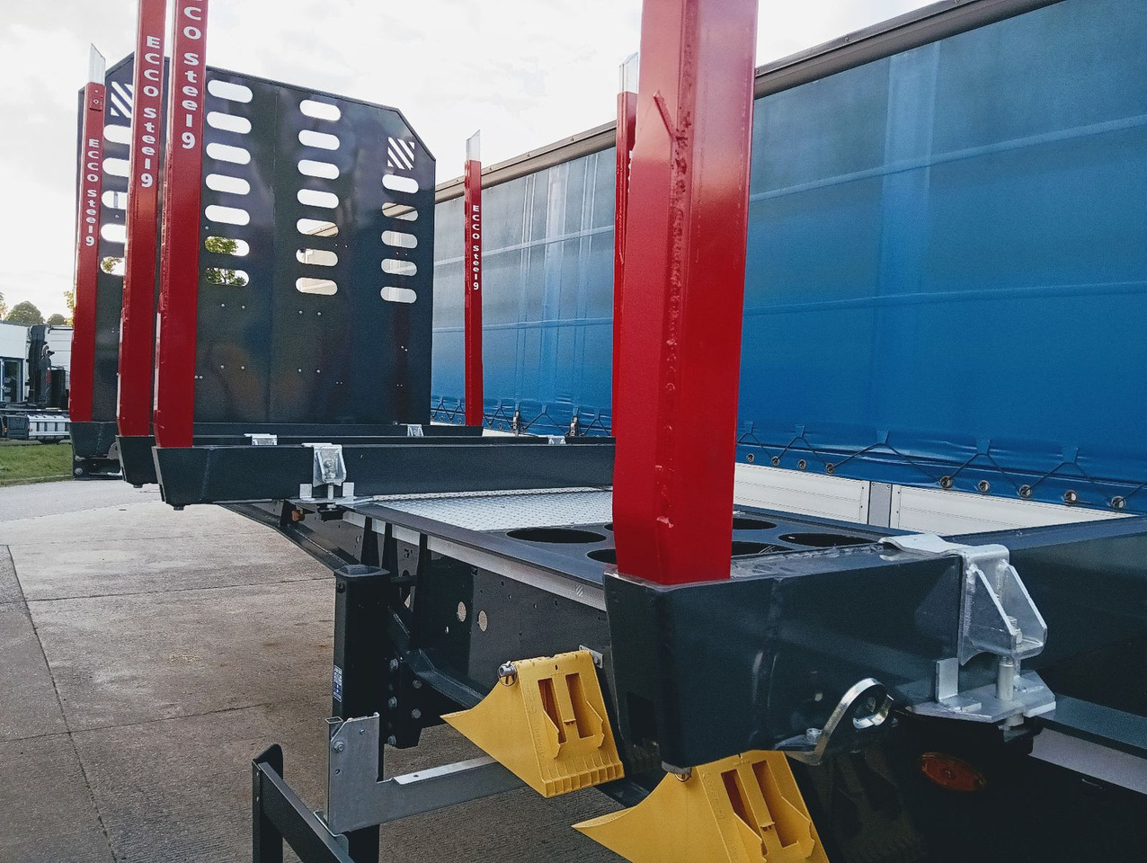 Nowy Naczepa do drewna Schwarzmüller 3-A Rungensattel 8xRungSchemel 5800kg NEU sofort Schwarzmüller 3-A Rungensattel 8xRungSchemel 5800kg NEU sofort: zdjęcie 24 Nowy Naczepa do drewna Schwarzmüller 3-A Rungensattel 8xRungSchemel 5800kg NEU sofort Schwarzmüller 3-A Rungensattel 8xRungSchemel 5800kg NEU sofort: zdjęcie 24