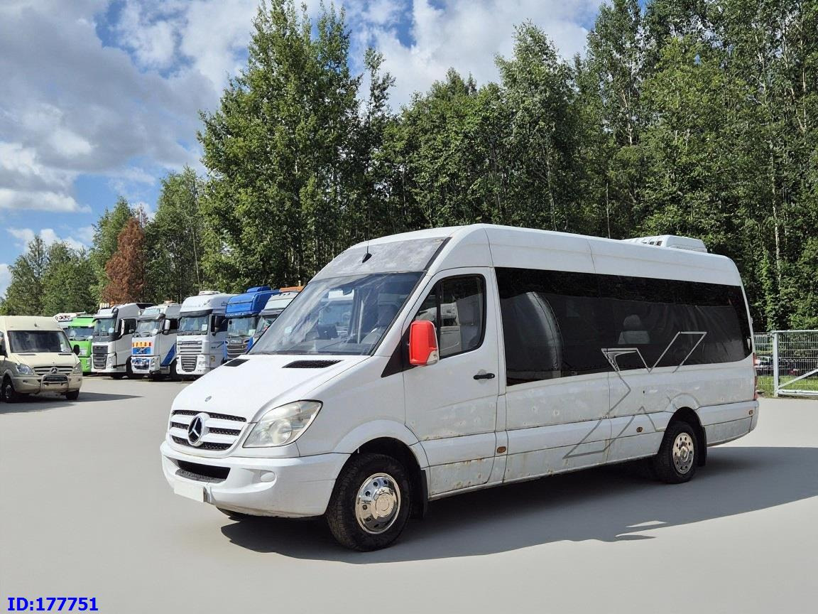 MERCEDES-BENZ Sprinter 518 - VIP - 17-seater - Minibus, Mikrobus: zdjęcie 1 MERCEDES-BENZ Sprinter 518 - VIP - 17-seater - Minibus, Mikrobus: zdjęcie 1