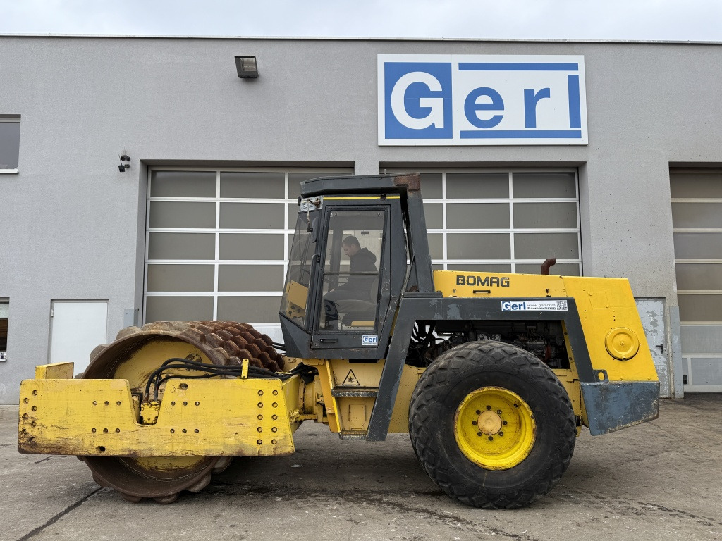 Bomag BW 217 PD-2 (111679) - Kompaktor: zdjęcie 1 Bomag BW 217 PD-2 (111679) - Kompaktor: zdjęcie 1