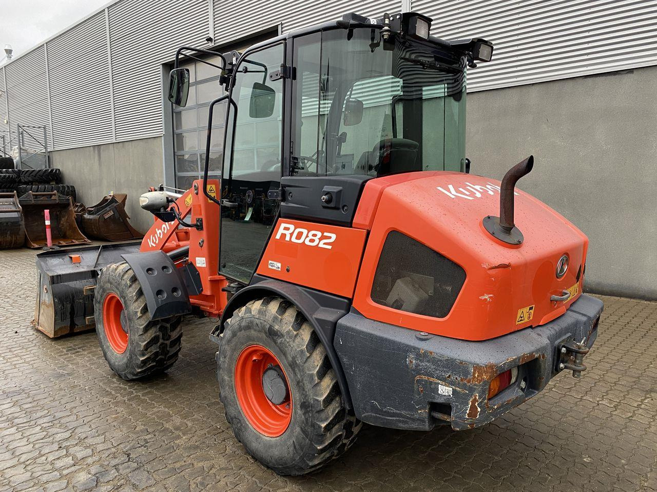 Kubota R082 - Ładowarka przegubowa: zdjęcie 2 Kubota R082 - Ładowarka przegubowa: zdjęcie 2