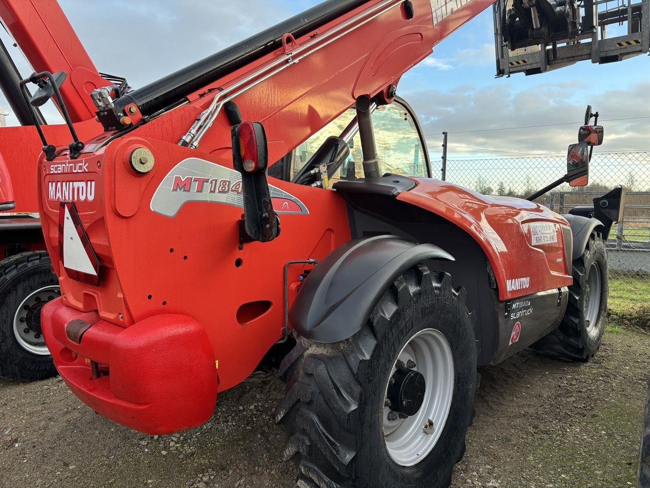 Manitou MT1840A ST3B - Ładowarka teleskopowa: zdjęcie 4 Manitou MT1840A ST3B - Ładowarka teleskopowa: zdjęcie 4