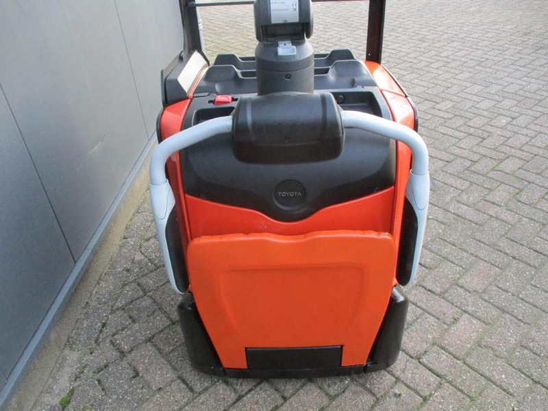 Toyota LPE250 - Wózek paletowy: zdjęcie 4 Toyota LPE250 - Wózek paletowy: zdjęcie 4