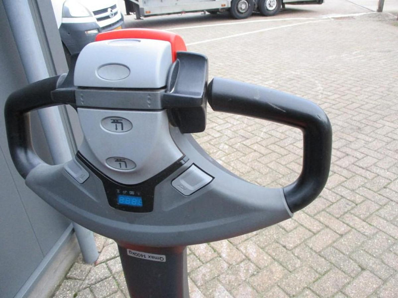 Toyota LWE 140 - Wózek paletowy: zdjęcie 5 Toyota LWE 140 - Wózek paletowy: zdjęcie 5