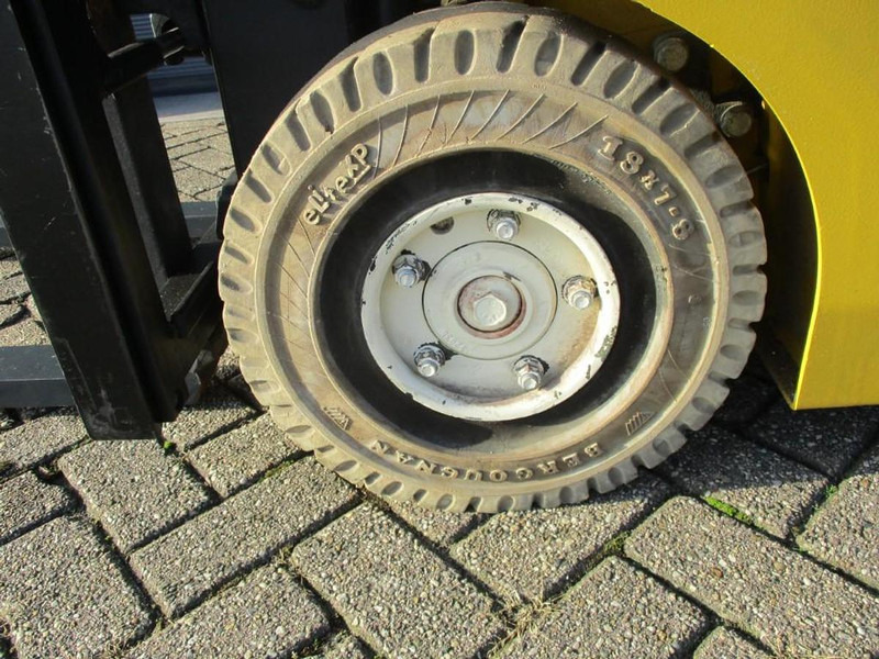 Wózek widłowy elektryczny Yale ERP16-ATF: zdjęcie 8