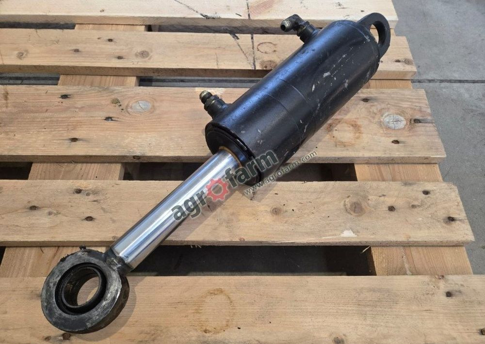 Siłownik hydrauliczny Valtra T171, T181, T191 - Hydraulika: zdjęcie 2 Siłownik hydrauliczny Valtra T171, T181, T191 - Hydraulika: zdjęcie 2