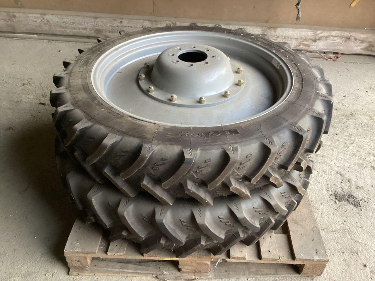 Kleber - Opona: zdjęcie 1 Kleber - Opona: zdjęcie 1