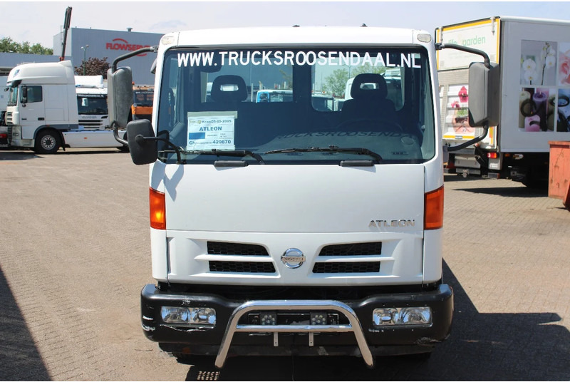 Nissan ATLEON 80.140 + MANUAL + EURO 3 - Ciężarówka do przewozu samochodów: zdjęcie 2 Nissan ATLEON 80.140 + MANUAL + EURO 3 - Ciężarówka do przewozu samochodów: zdjęcie 2