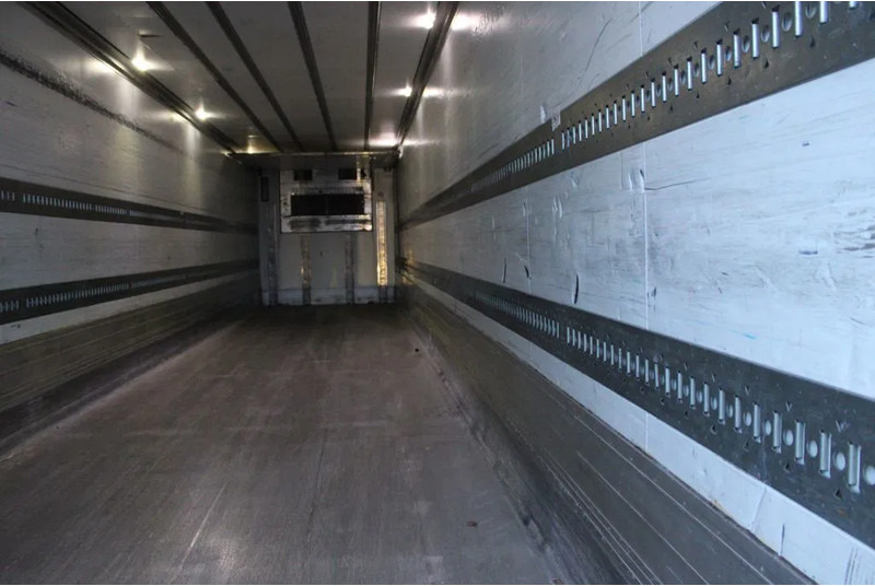 Schmitz Cargobull CARRIER VECTOR 1950 + 2.58 HEIGHT + LIFT 10-24TUV - Naczepa chłodnia: zdjęcie 4 Schmitz Cargobull CARRIER VECTOR 1950 + 2.58 HEIGHT + LIFT 10-24TUV - Naczepa chłodnia: zdjęcie 4