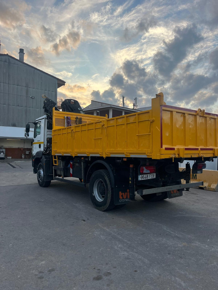 MAN TGM 18.280 4X4 BB - Samochod ciężarowy z HDS: zdjęcie 2 MAN TGM 18.280 4X4 BB - Samochod ciężarowy z HDS: zdjęcie 2