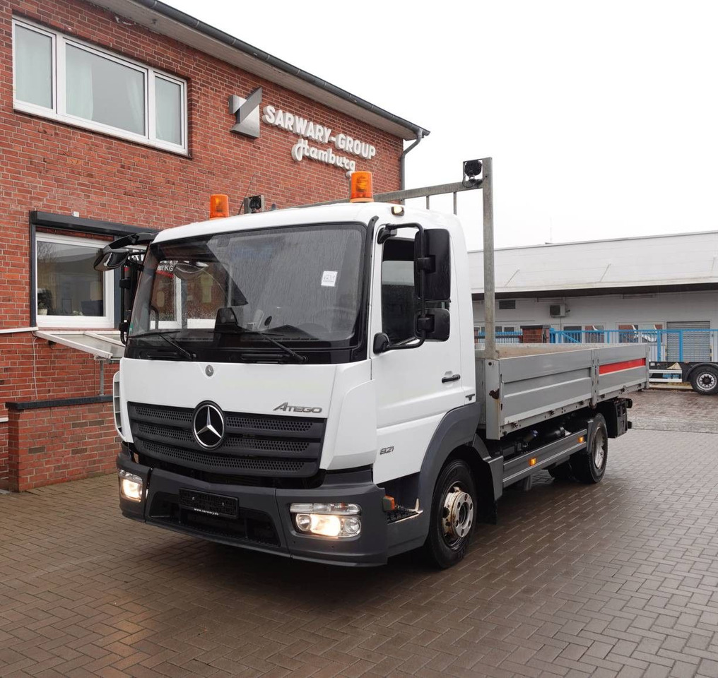 Mercedes-Benz Ateg0 821*Automatik*Tüv:04.2026*Pritsche*7080 mm - Samochód dostawczy skrzyniowy: zdjęcie 3 Mercedes-Benz Ateg0 821*Automatik*Tüv:04.2026*Pritsche*7080 mm - Samochód dostawczy skrzyniowy: zdjęcie 3