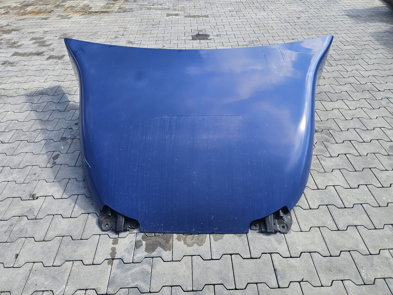 RENAULT RANGE T460 T480 T520 / ROOF SPOILER - Aerodynamika/ Spojler: zdjęcie 2 RENAULT RANGE T460 T480 T520 / ROOF SPOILER - Aerodynamika/ Spojler: zdjęcie 2