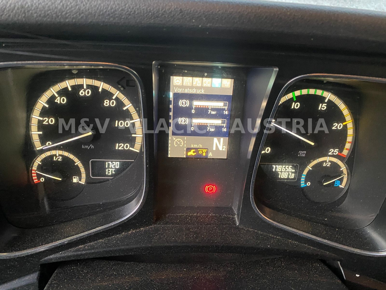 Mercedes-Benz 2542 - Ciężarówka kontenerowiec/ System wymienny: zdjęcie 5 Mercedes-Benz 2542 - Ciężarówka kontenerowiec/ System wymienny: zdjęcie 5