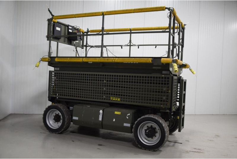 Podnośnik nożycowy JLG M3369: zdjęcie 7