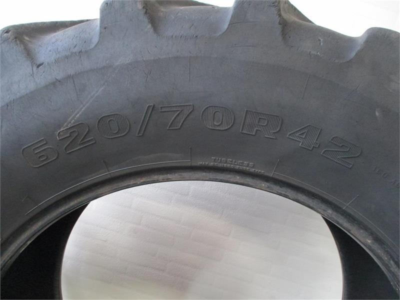 Firestone 620/70 R42 - Opona do Komunalnych/ Specjalistycznych: zdjęcie 4 Firestone 620/70 R42 - Opona do Komunalnych/ Specjalistycznych: zdjęcie 4
