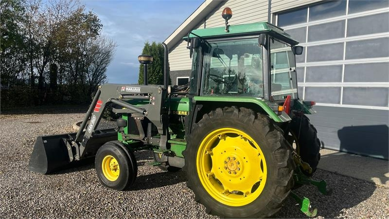 John Deere 2850 Med frontlæsser - Ciągnik rolniczy: zdjęcie 3 John Deere 2850 Med frontlæsser - Ciągnik rolniczy: zdjęcie 3