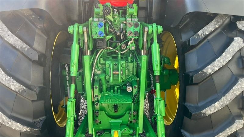 John Deere 6170R AutoPower med frontlift - Ciągnik rolniczy: zdjęcie 5 John Deere 6170R AutoPower med frontlift - Ciągnik rolniczy: zdjęcie 5
