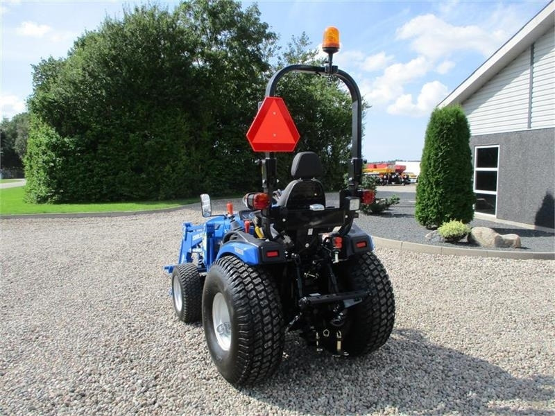 Ciągnik rolniczy Solis S26 Shuttle XL 9+9 med turfhjul og frontlæsser: zdjęcie 11