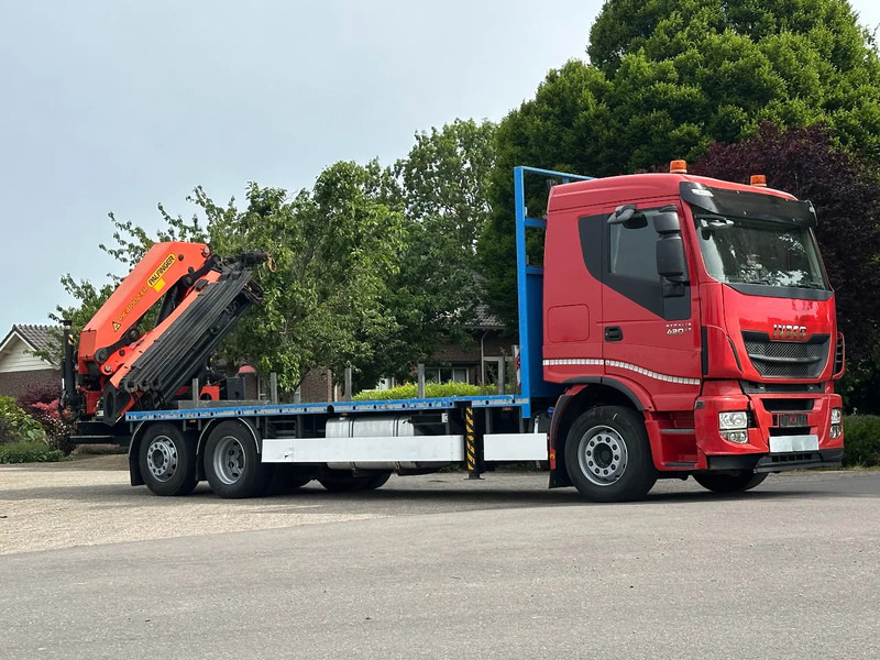 Iveco Stralis 420 !KRAAN/CRANE/GRUE/ Palfinger 42TM!! RADIO REMOTE!! EURO 6!!NL truck! - Samochod ciężarowy z HDS: zdjęcie 2 Iveco Stralis 420 !KRAAN/CRANE/GRUE/ Palfinger 42TM!! RADIO REMOTE!! EURO 6!!NL truck! - Samochod ciężarowy z HDS: zdjęcie 2