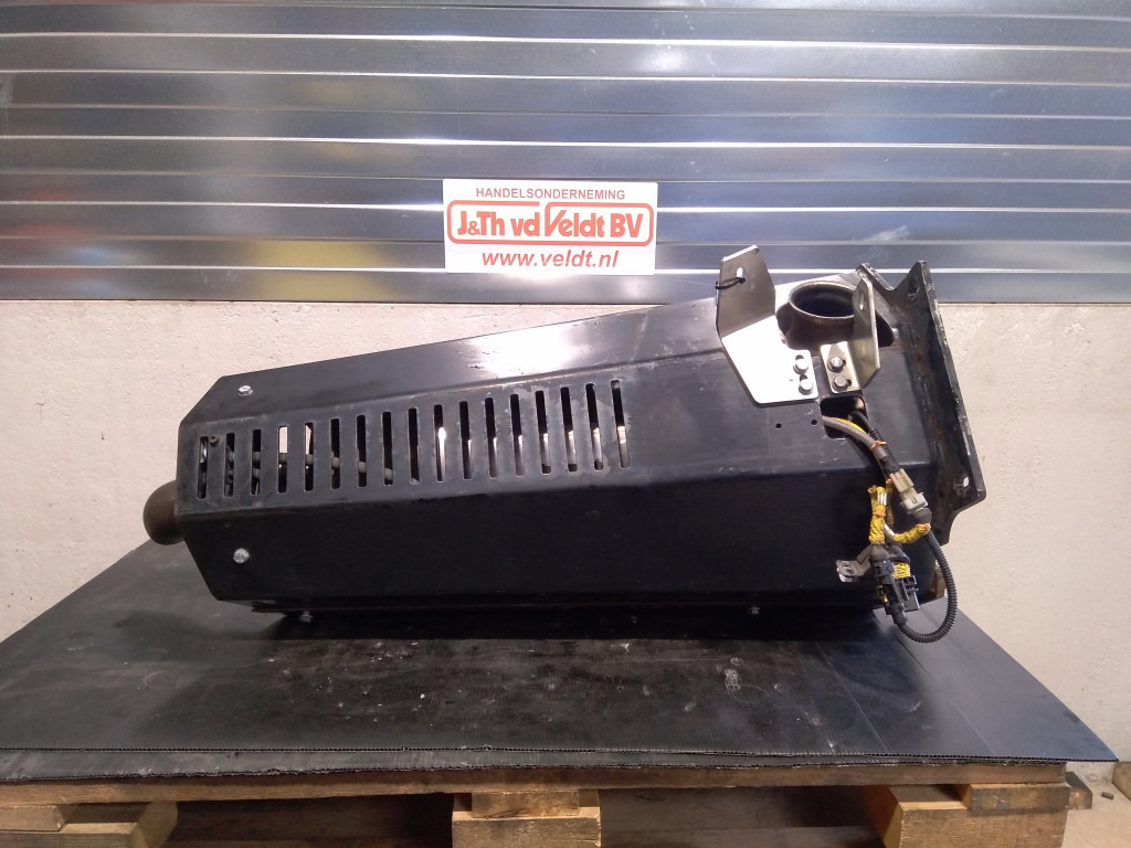 Bomag BW213DH-4 1BVC - - Tłumik do Maszyn budowlanych: zdjęcie 1 Bomag BW213DH-4 1BVC - - Tłumik do Maszyn budowlanych: zdjęcie 1