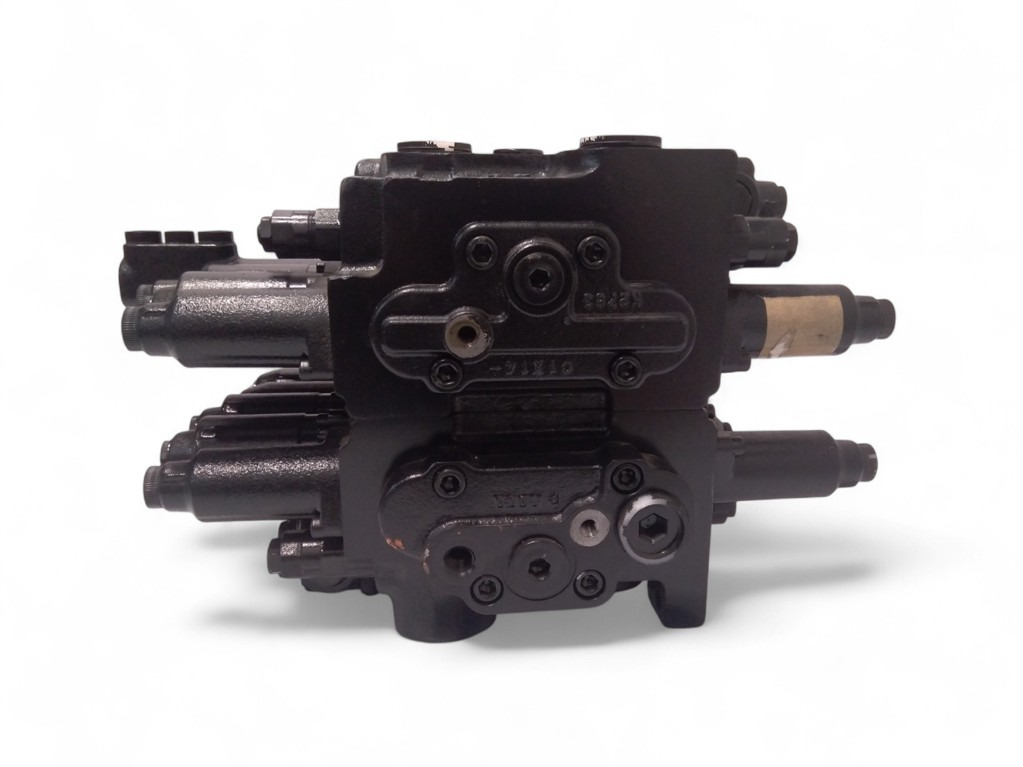 Kobelco YN30V00089F2 - KMX15YC/B44045B - Zawór hydrauliczny do Maszyn budowlanych: zdjęcie 4 Kobelco YN30V00089F2 - KMX15YC/B44045B - Zawór hydrauliczny do Maszyn budowlanych: zdjęcie 4