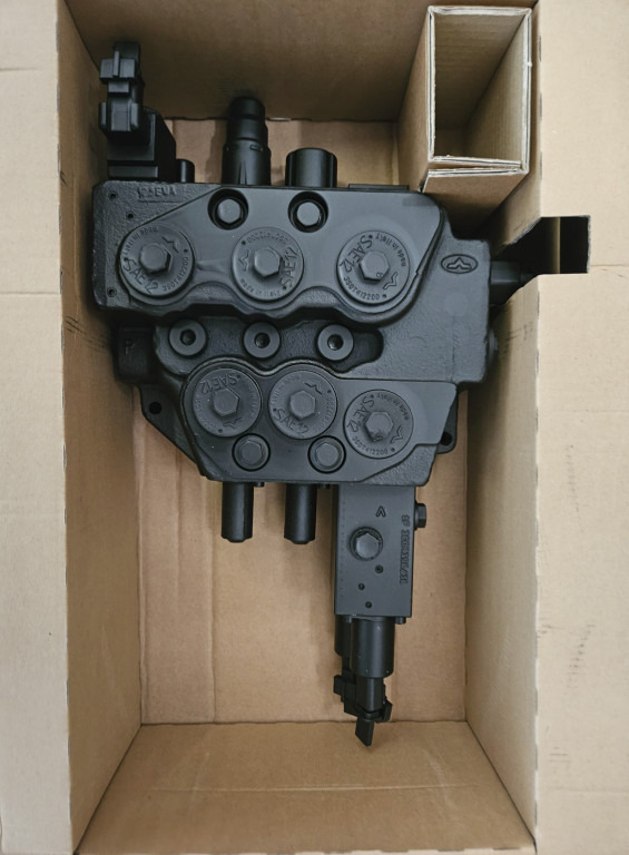 New Holland 84319698 - Zawór hydrauliczny do Maszyn budowlanych: zdjęcie 4 New Holland 84319698 - Zawór hydrauliczny do Maszyn budowlanych: zdjęcie 4