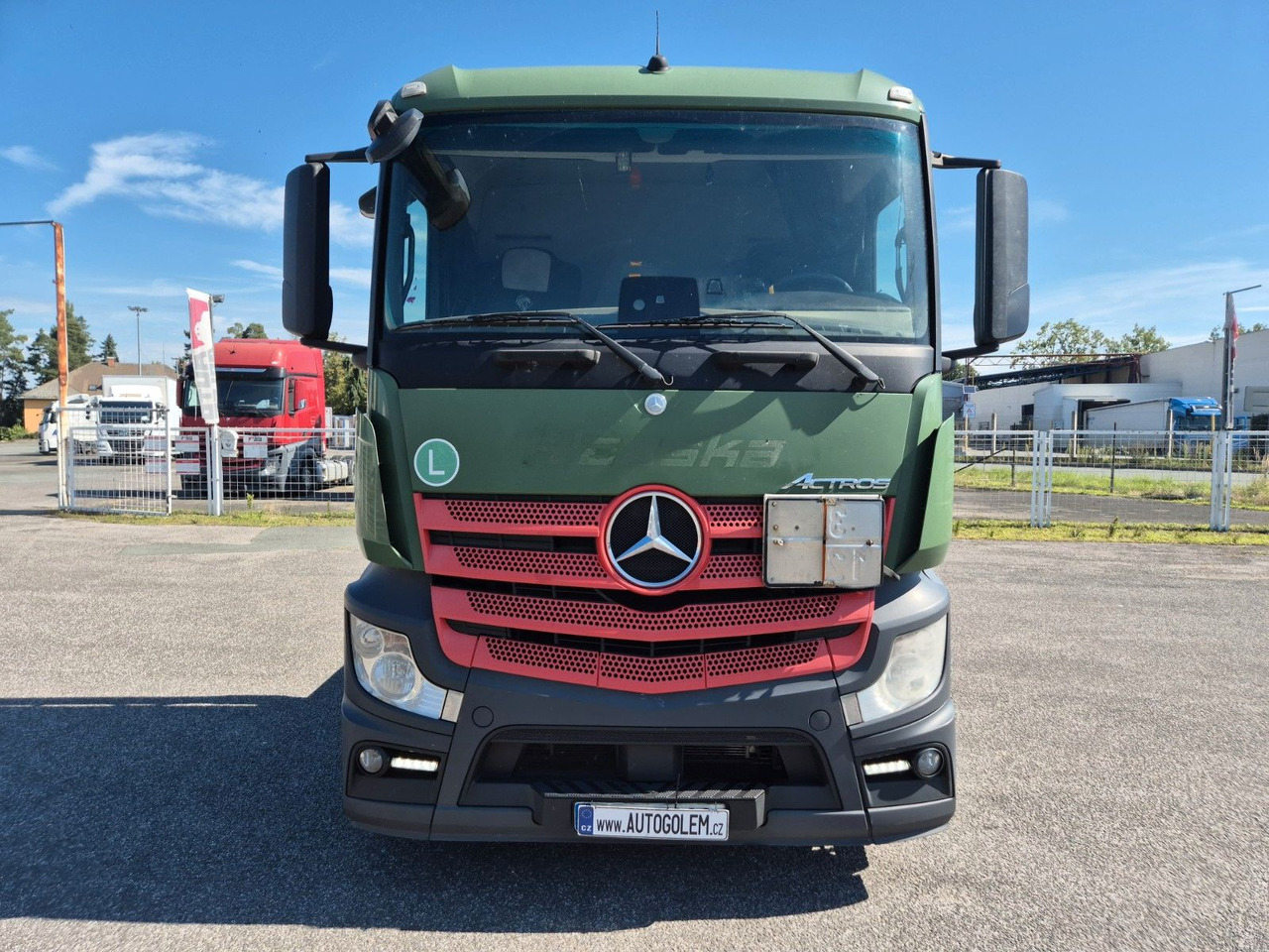 Mercedes-Benz Actros 1843 ADR - Ciągnik siodłowy: zdjęcie 2 Mercedes-Benz Actros 1843 ADR - Ciągnik siodłowy: zdjęcie 2