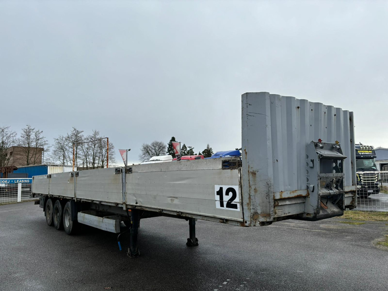 KRONE SD P - Naczepa platforma/ Burtowa: zdjęcie 3 KRONE SD P - Naczepa platforma/ Burtowa: zdjęcie 3