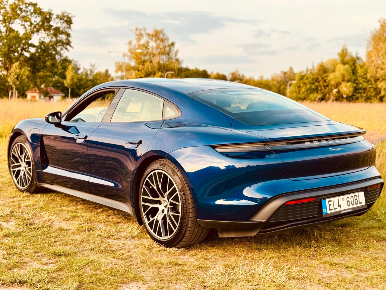 Porsche Taycan CR - Coupe: zdjęcie 3 Porsche Taycan CR - Coupe: zdjęcie 3