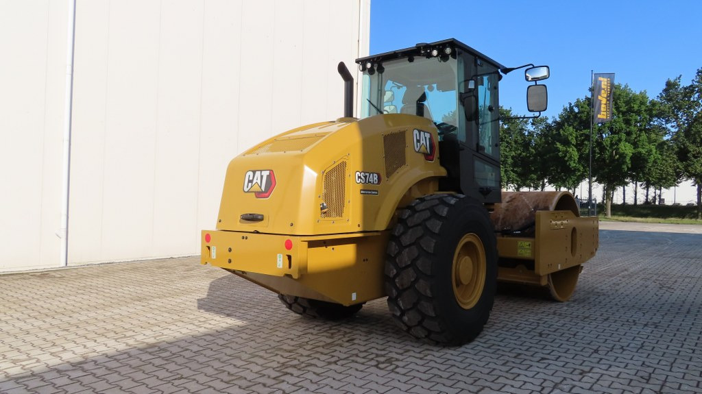 Caterpillar CS74B - Kompaktor: zdjęcie 2 Caterpillar CS74B - Kompaktor: zdjęcie 2