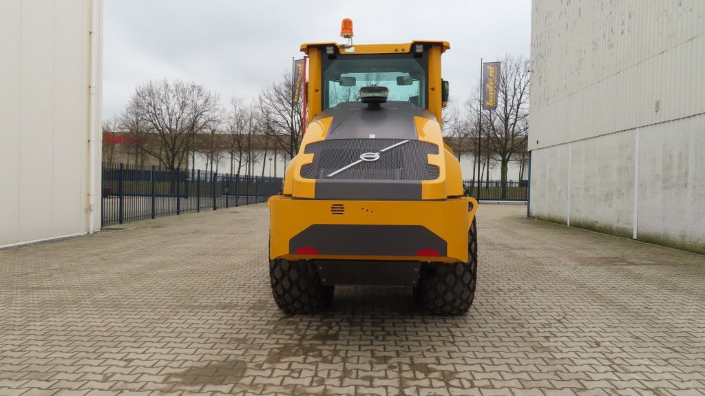 Volvo SD 135 B - Kompaktor: zdjęcie 3 Volvo SD 135 B - Kompaktor: zdjęcie 3