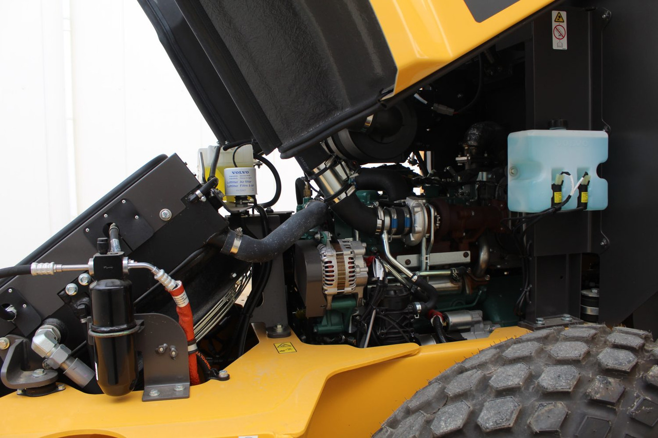 Kompaktor Volvo SD 75 B: zdjęcie 11 Kompaktor Volvo SD 75 B: zdjęcie 11