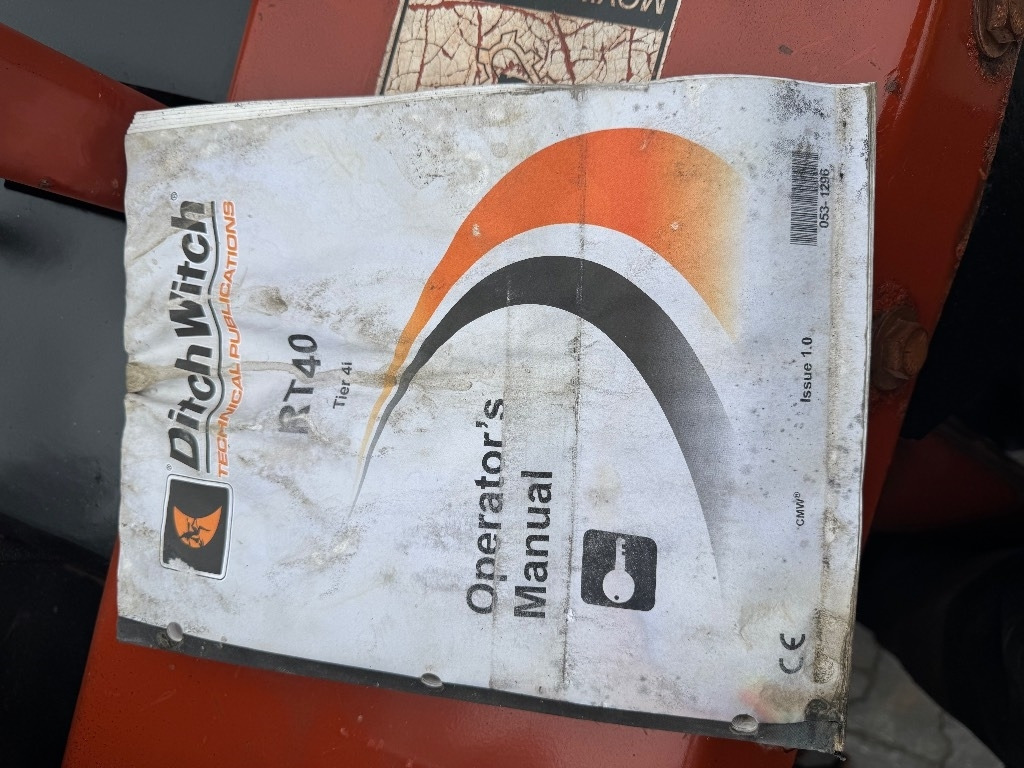 Koparka łańcuchowa Ditch Witch RT 40: zdjęcie 14 Koparka łańcuchowa Ditch Witch RT 40: zdjęcie 14