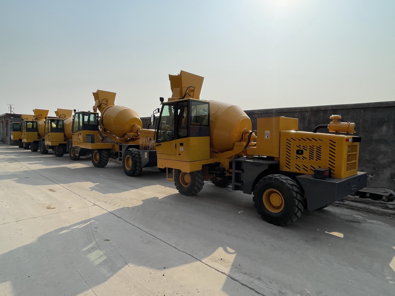 QINGDAO PROMISING 1.6 CBM Small Concrete Mixer Truck - Betonomieszarka: zdjęcie 3 QINGDAO PROMISING 1.6 CBM Small Concrete Mixer Truck - Betonomieszarka: zdjęcie 3