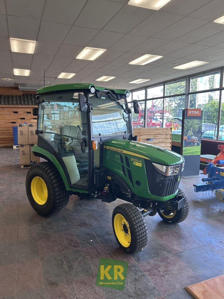 2032R John Deere - Mini traktor: zdjęcie 4 2032R John Deere - Mini traktor: zdjęcie 4