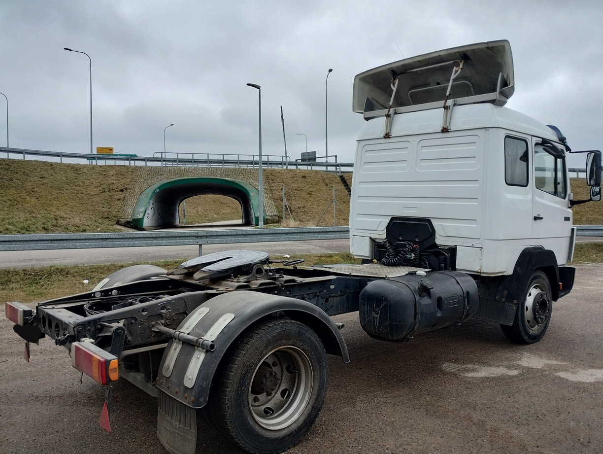 Mercedes Benz 1120 S - Ciągnik siodłowy: zdjęcie 4 Mercedes Benz 1120 S - Ciągnik siodłowy: zdjęcie 4