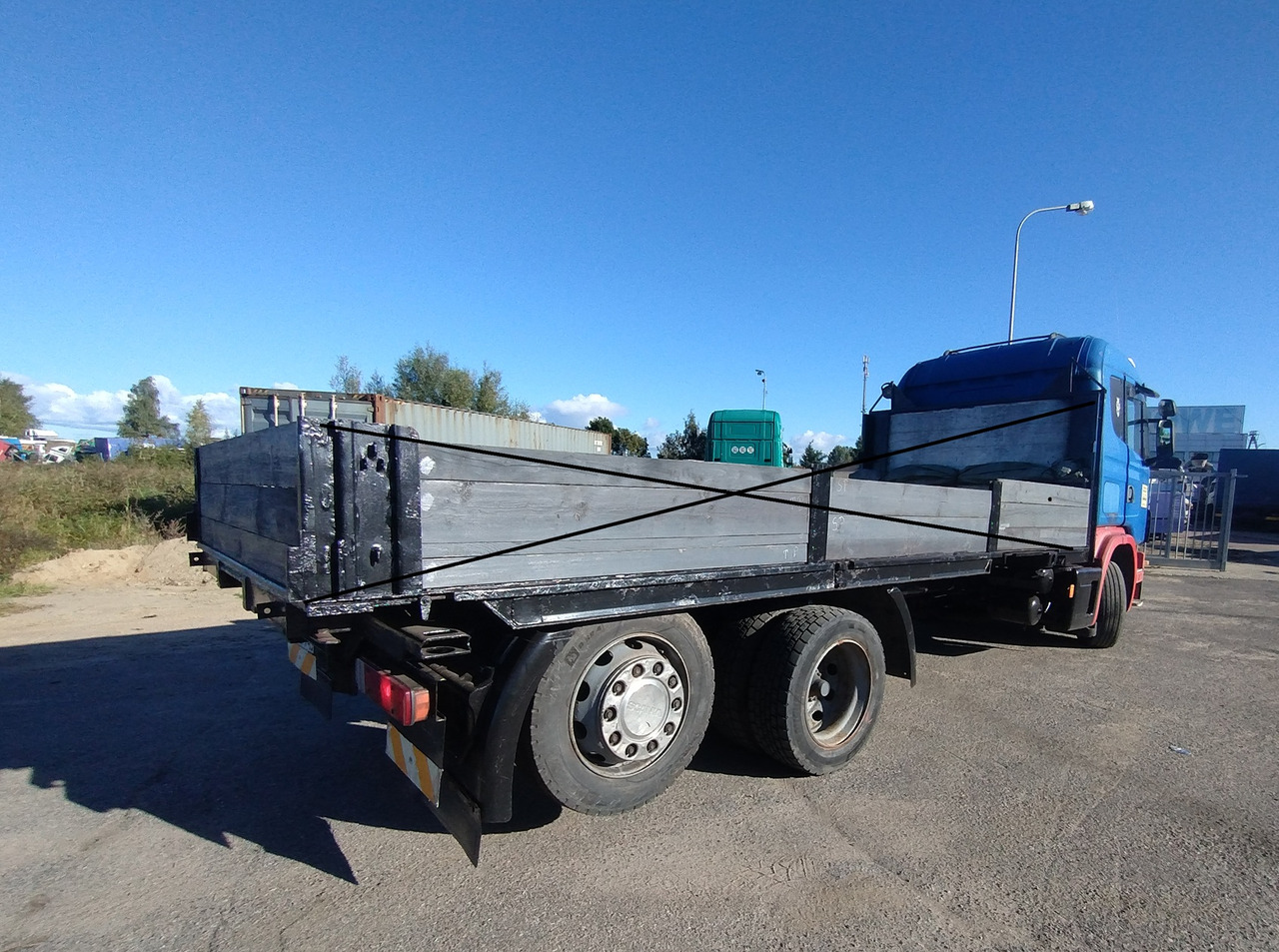 SCANIA R 114 380 6x2 - Samochód ciężarowe pod zabudowę: zdjęcie 3 SCANIA R 114 380 6x2 - Samochód ciężarowe pod zabudowę: zdjęcie 3