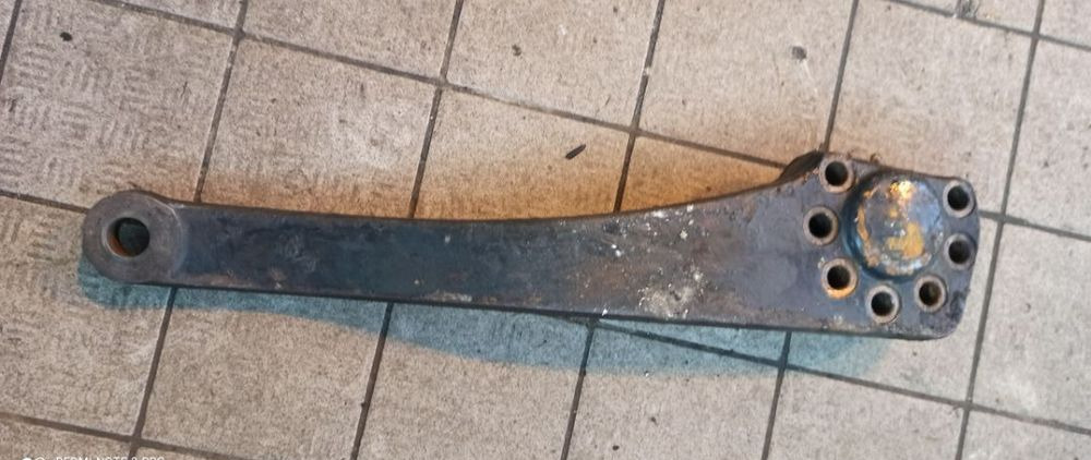 WĄS ZWROTNICY DOLNY PRAWY DRĄŻKA PRZOD NAPED MAN F90 F2000 TG TGA TGS TGX 4X4 6X6 8X6 8X8 CZĘŚCI - Przedni most: zdjęcie 1 WĄS ZWROTNICY DOLNY PRAWY DRĄŻKA PRZOD NAPED MAN F90 F2000 TG TGA TGS TGX 4X4 6X6 8X6 8X8 CZĘŚCI - Przedni most: zdjęcie 1