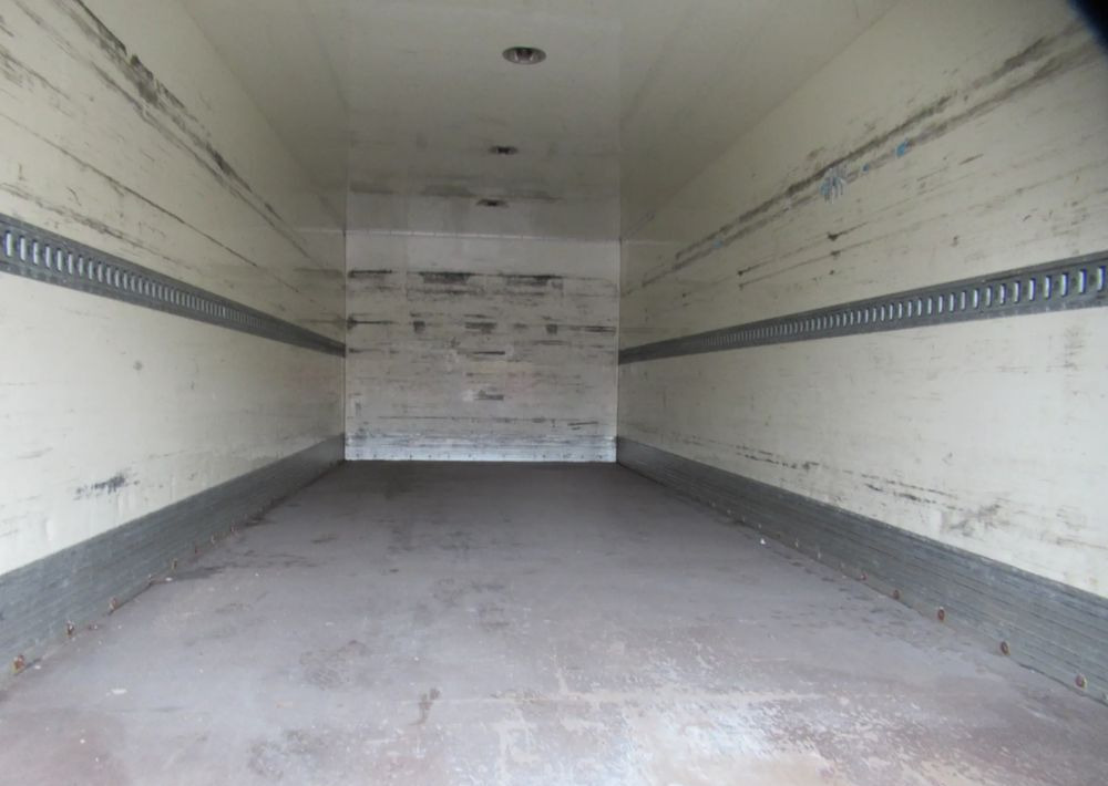 Mercedes-Benz Atego 1224 - Samochód ciężarowy chłodnia: zdjęcie 5 Mercedes-Benz Atego 1224 - Samochód ciężarowy chłodnia: zdjęcie 5